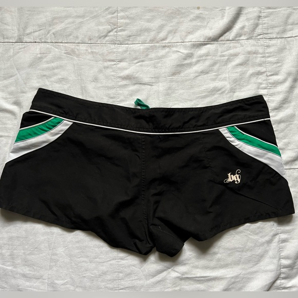 Body Glove Board Shorts - Picture 2 of 5